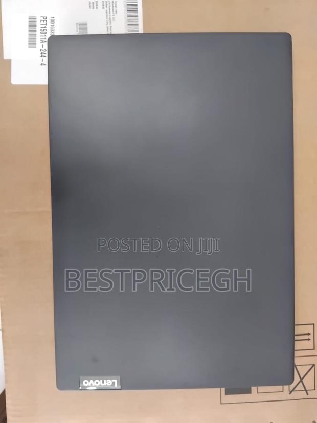 New Laptop Lenovo IdeaPad 1 4GB AMD SSD 1T · Photo 1