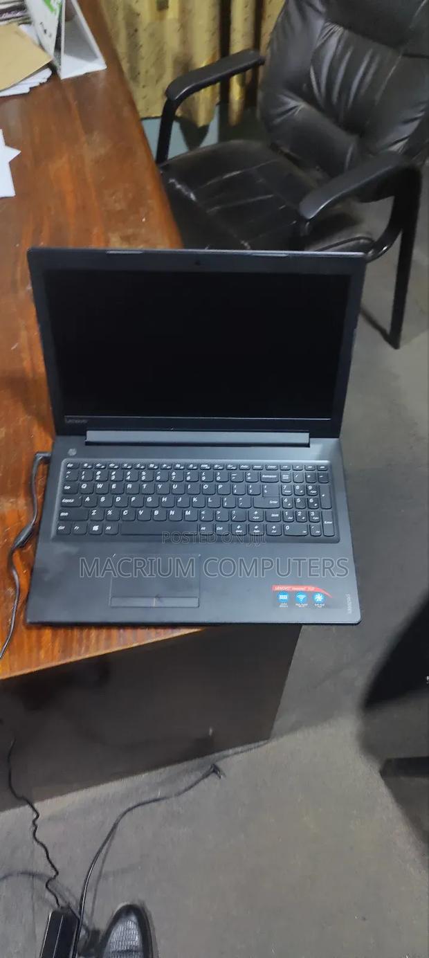 Laptop Lenovo IdeaPad 310 4GB Intel Core i5 HDD 500GB · Photo 2