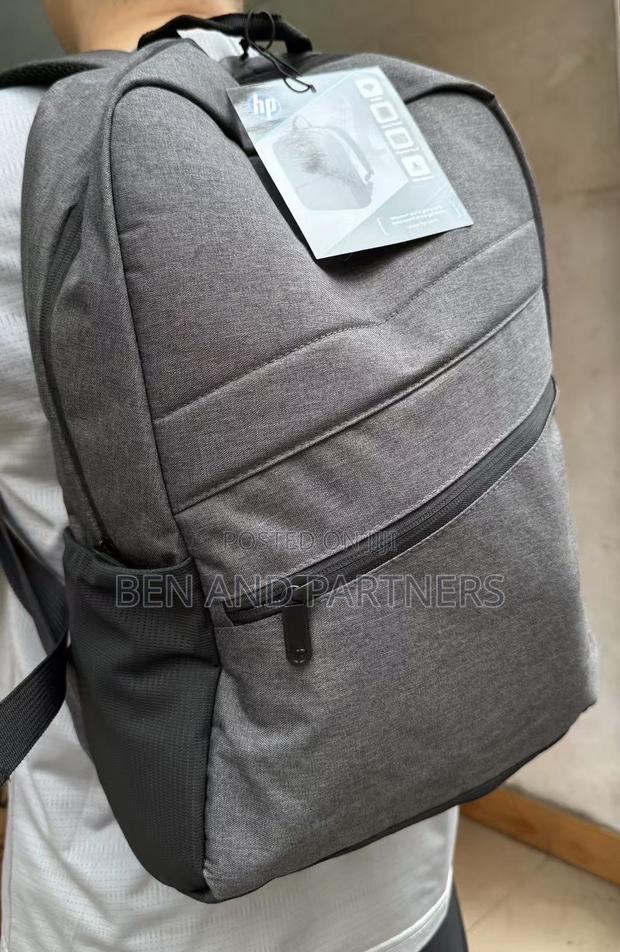 Original HP Gray Laptop Backpack 16” · Photo 1