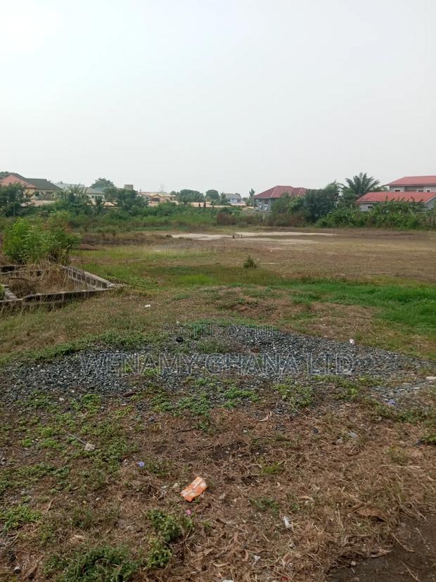 10 PLOTS for Sale at Community 12 TDC Registered · Photo 8