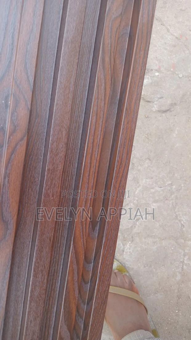 Wpc Fluted Wall Panel · Photo 4