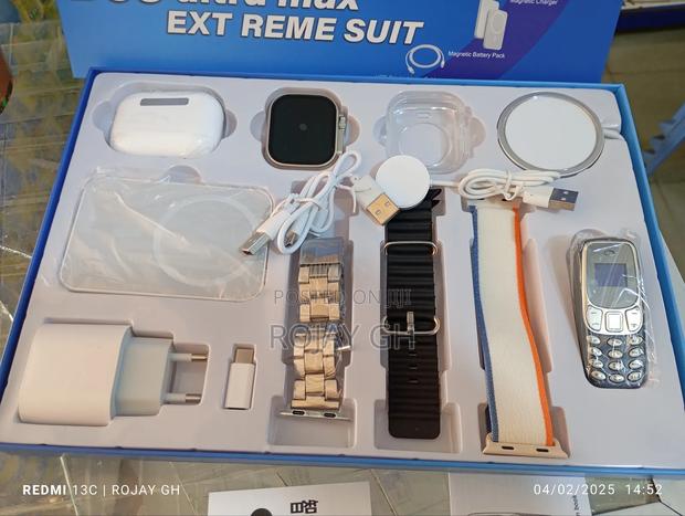 Smartwatch With Mini Nokia Phone, Airpod, Power Bank - Black · Photo 3