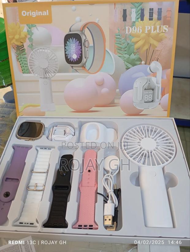 D96 Plus Smartwatch With Mini Fan, Bt Headphone Set- Silver · Photo 1