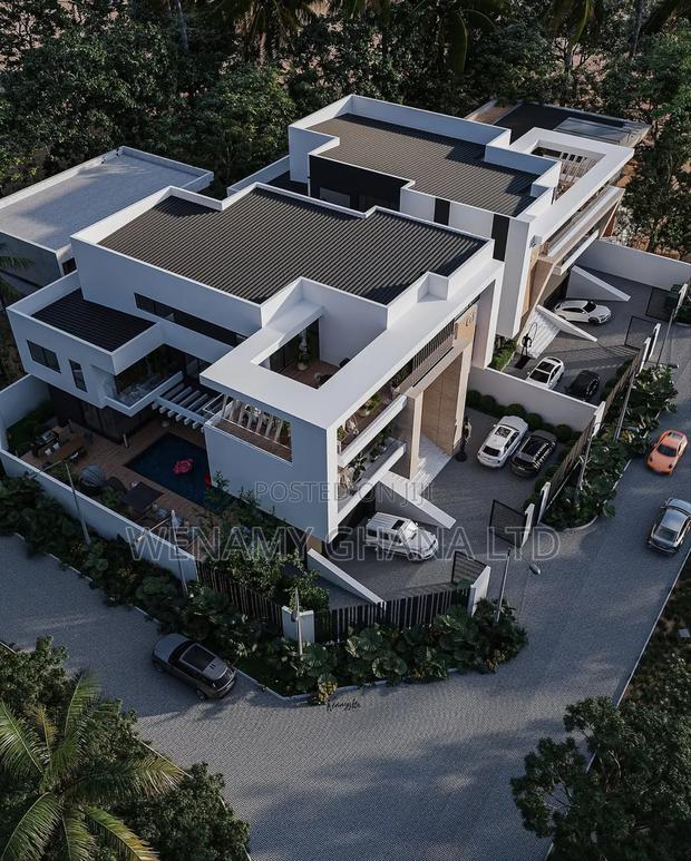 4bdrm House in Accra for sale · Photo 2