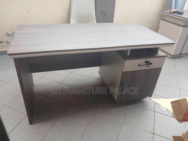Single Table for Office · Photo 1