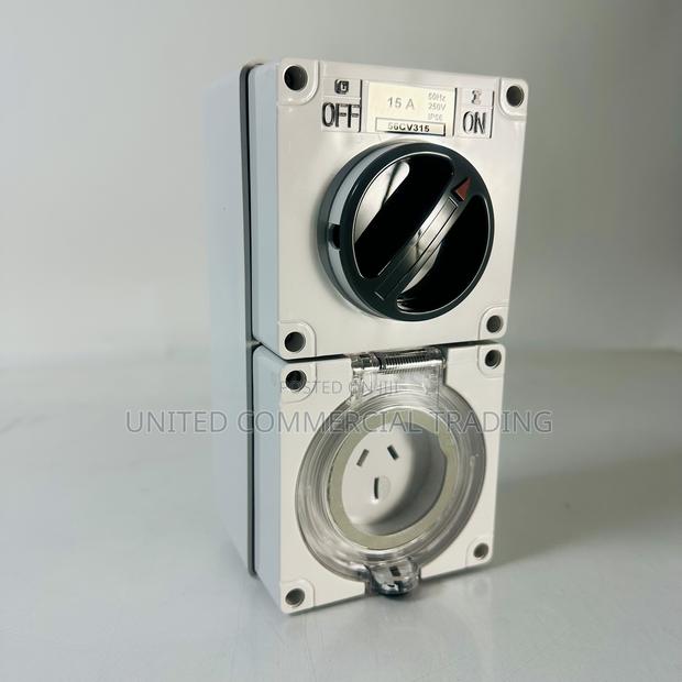 Single Phase (3 Flat Pin) · Photo 3