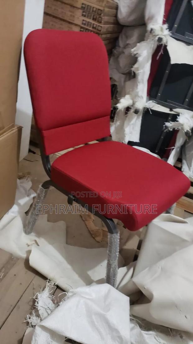 Auditorium Chairs for Office · Photo 1