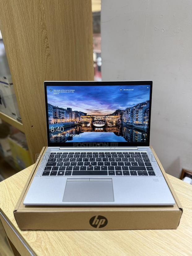 Laptop HP EliteBook 845 G8 16GB AMD Ryzen 5 SSD 256GB · Photo 1