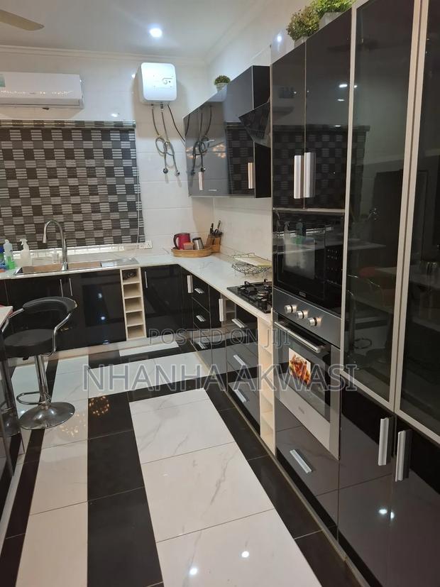 Furnished 5bdrm House in Spintex, Tema Metropolitan for rent · Photo 2