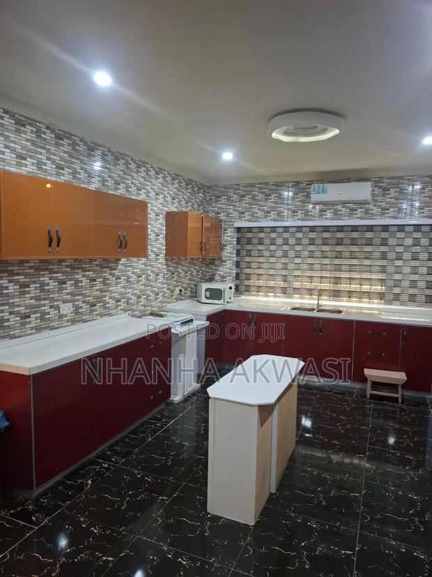 Furnished 5bdrm House in Spintex, Tema Metropolitan for rent · Photo 5