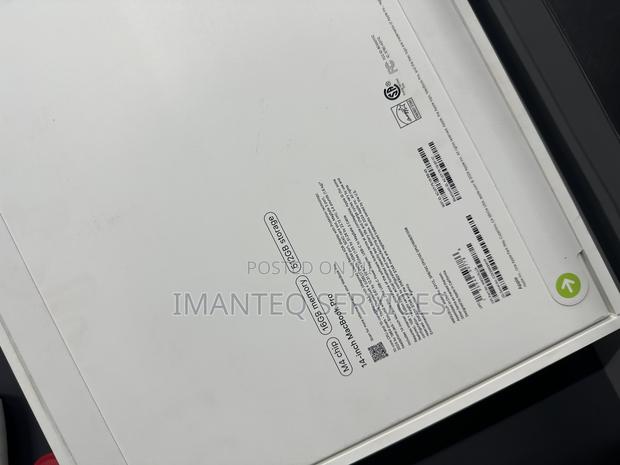 New Laptop Apple MacBook Pro 2024 M4 14-Inch 16GB Apple M4 SSD 512GB · Photo 3