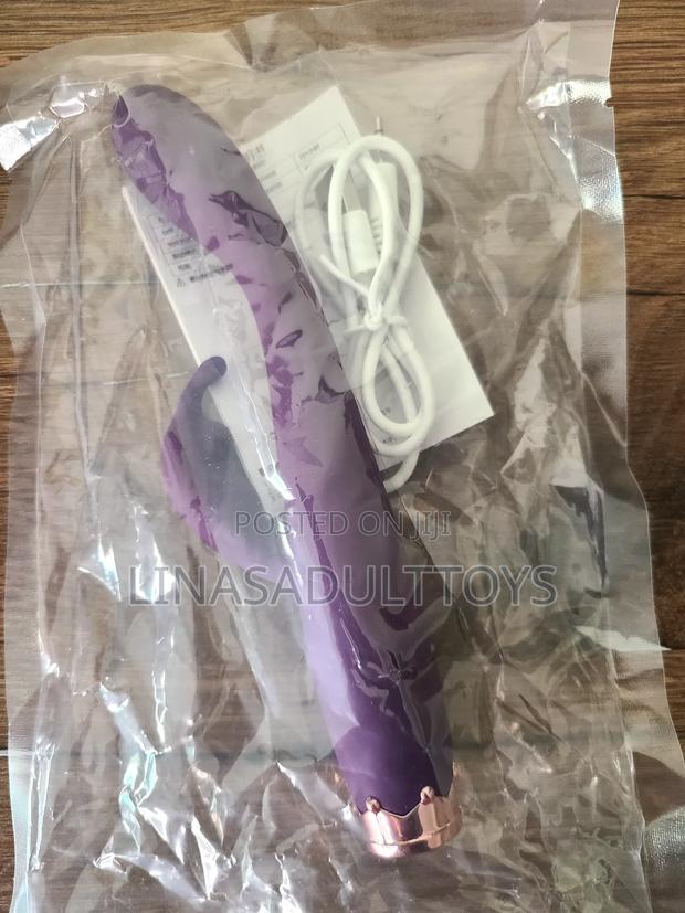 Rechargeable Rabbit Dildo · Photo 1