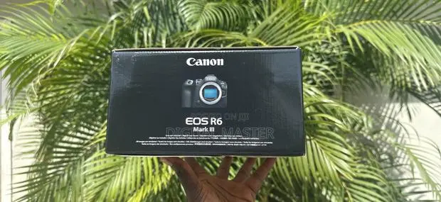 Canon Eos R6 Mark Iii Mirrorless Camera · Photo 1