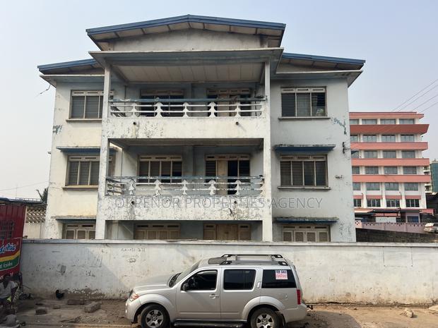 10bdrm Mansion in Circle, Accra Metropolitan for sale · Photo 4