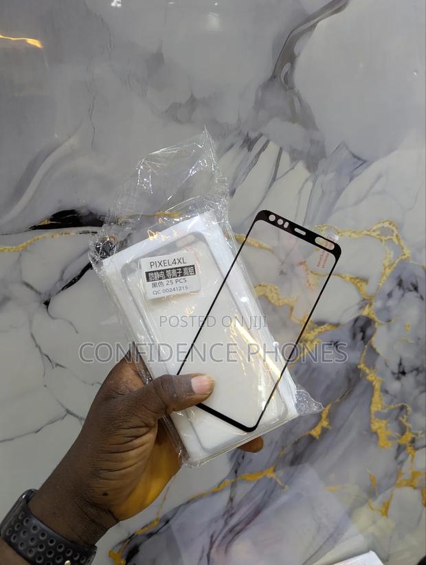 Google Pixel 4xl Protector · Photo 3