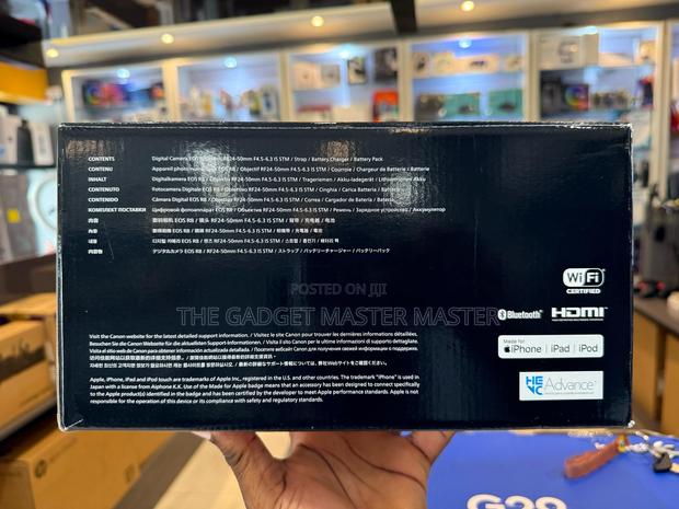 Canon Eos R8 Mirrorless Camera With Rf 24-50mm · Photo 2