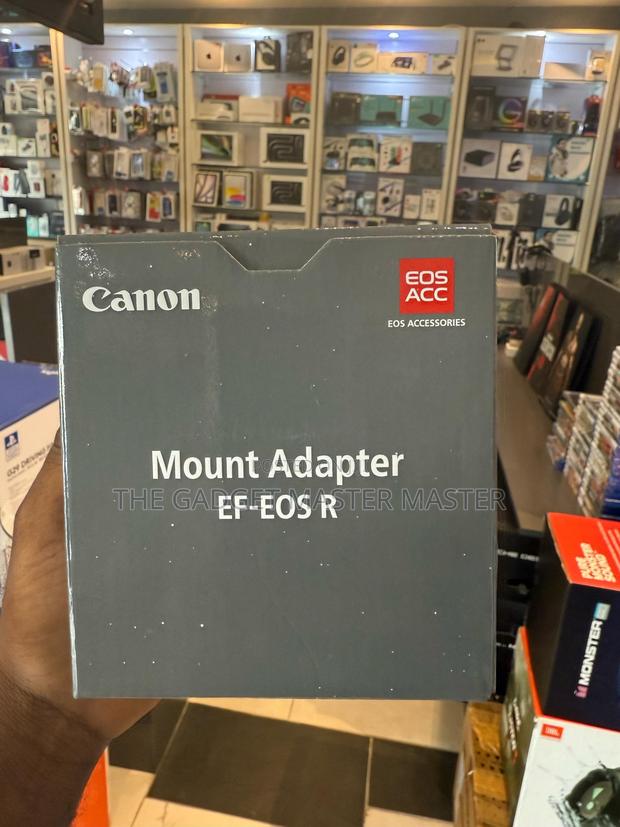 Canon Mount Adapter Ef-Eos R · Photo 1