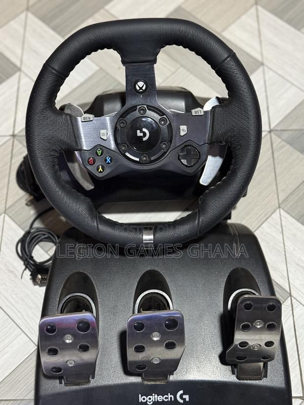 Logitech G920 for PC and Xbox Series · Photo 4