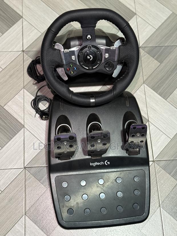 Logitech G920 for PC and Xbox Series · Photo 3