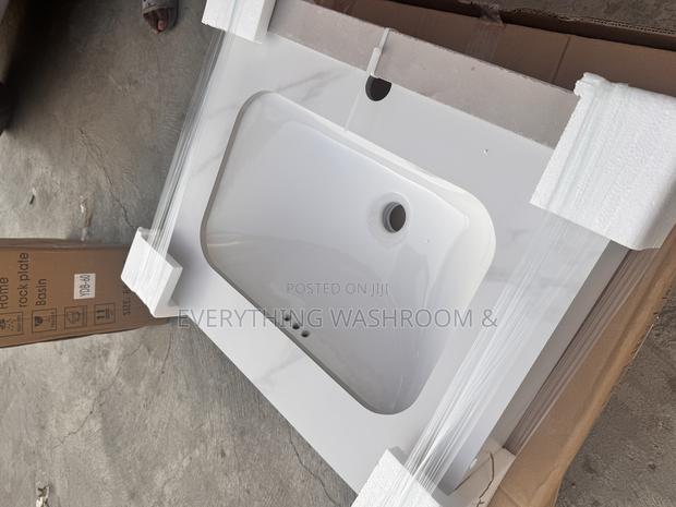 Bathroom Cabinet_cabinet Basin With Led Mirror · Photo 5