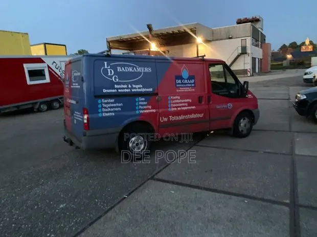 Ford Transit 2013 Red · Photo 1