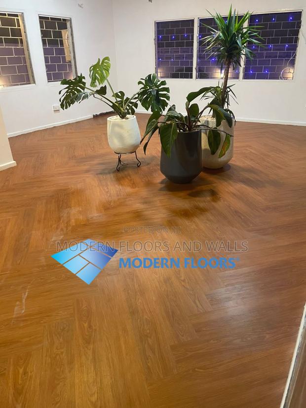 Luxury Vinyl(PVC) Tiles(LVT) · Photo 7