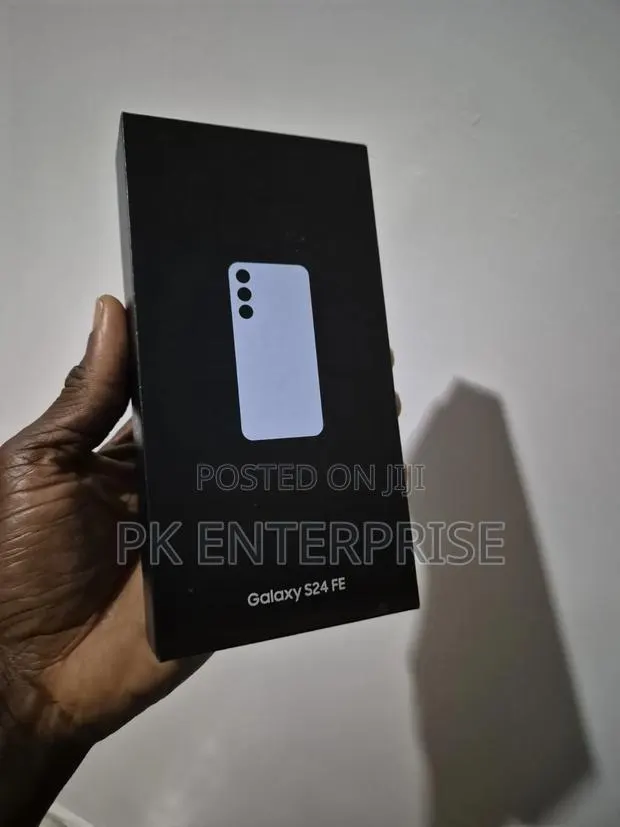 New Samsung Galaxy S24 FE 128 GB · Photo 1