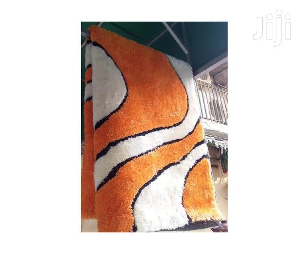 Orange Woollen Carpet · Photo 1