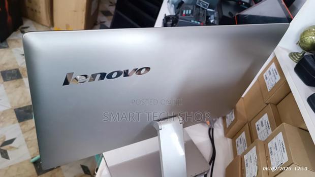 Desktop Computer Lenovo Ideacentre AIO 730S 8GB Intel Core I7 SSD 500GB · Photo 4