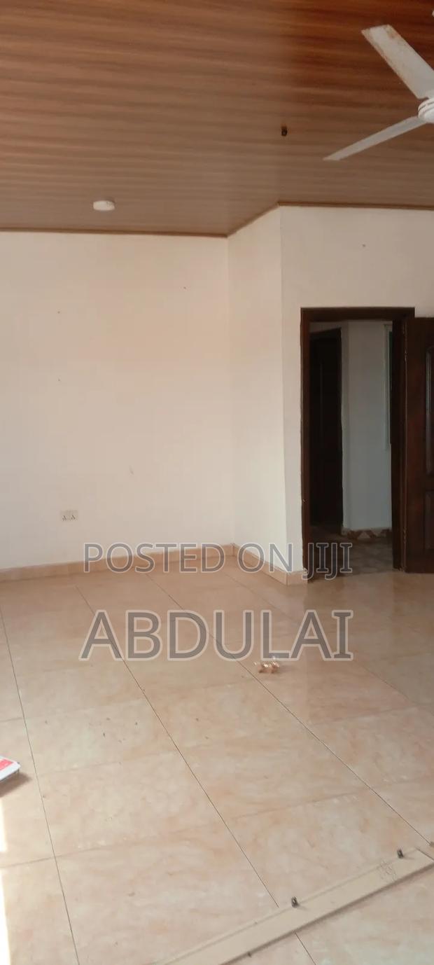 2bdrm Apartment in Abu Abdulai, Kwabenya for rent · Photo 3