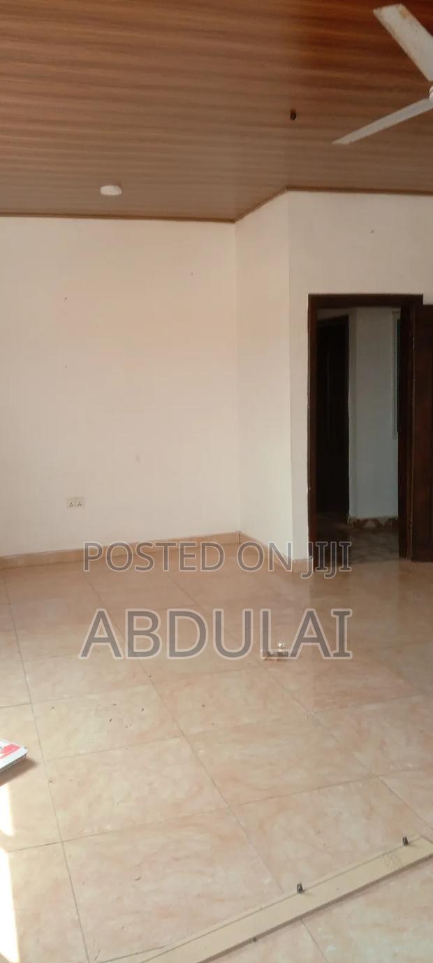 2bdrm Apartment in Abu Abdulai, Kwabenya for rent · Photo 5