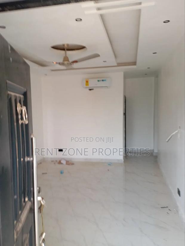 2bdrm Apartment in Rent Zone Properties, Pokuase for rent · Photo 4