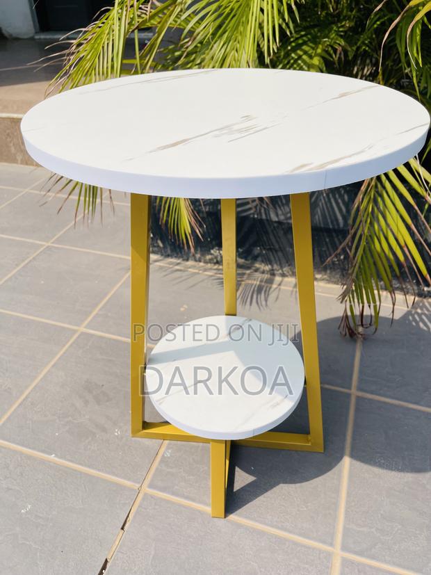 Coffee Table/Side Table · Photo 3