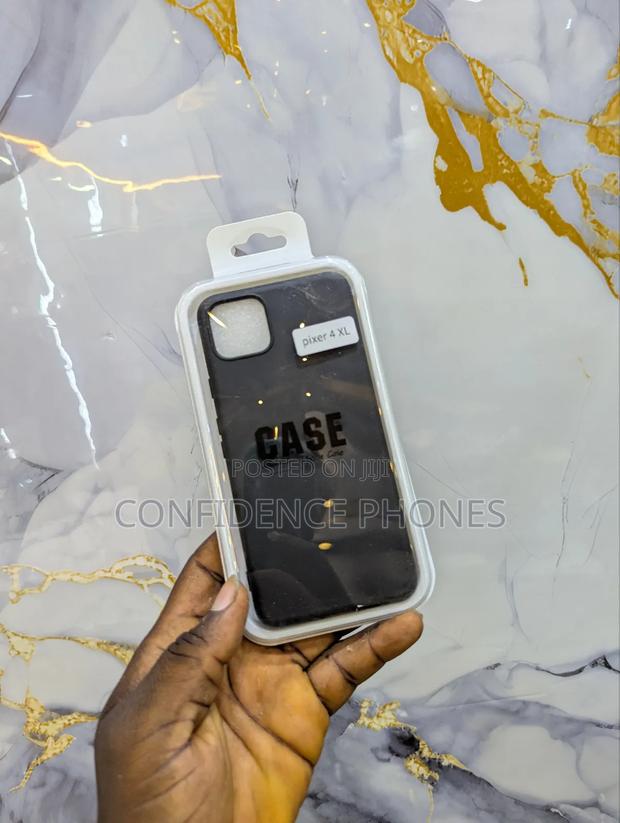 Google Pixel 4xl Cover · Photo 3