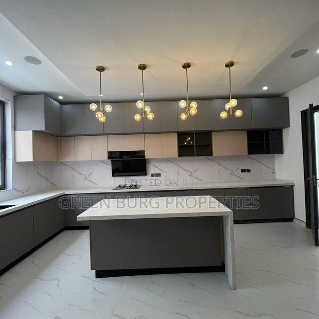 4bdrm House in Ashaley Botwe for sale · Photo 7