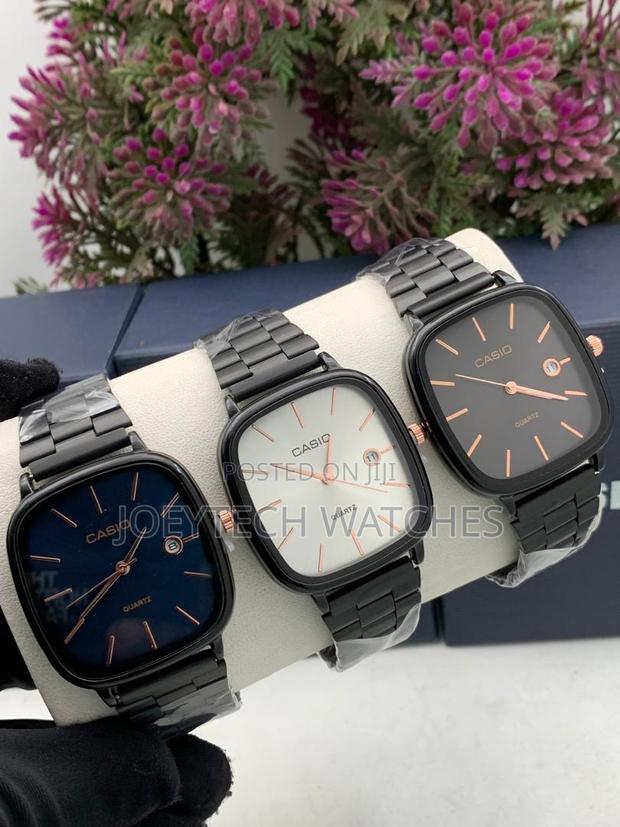 Unisex Casio Chain Watches · Photo 1