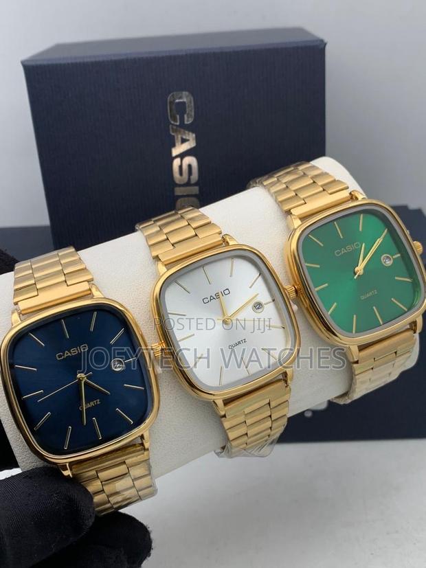 Unisex Casio Chain Watches · Photo 2
