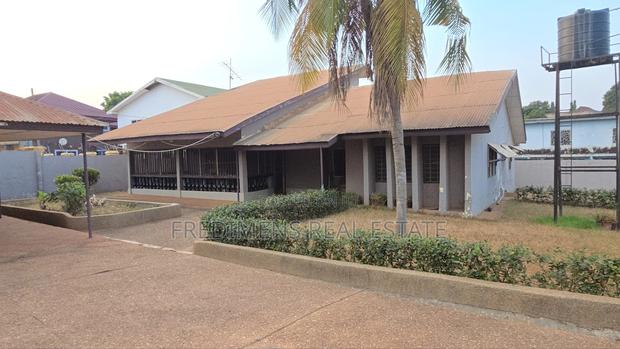 4bdrm House in Fredimens Real, Kumasi Metropolitan for sale · Photo 1