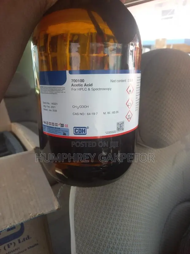 Acetic Acid · Photo 1