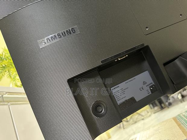 Brand New Samsung 27 Inches 1080p 75htz · Photo 3