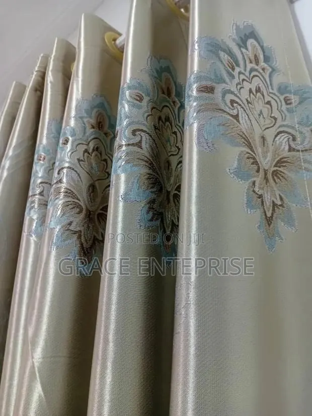 High Quality Blackout Curtains in Different Designs · Photo 1