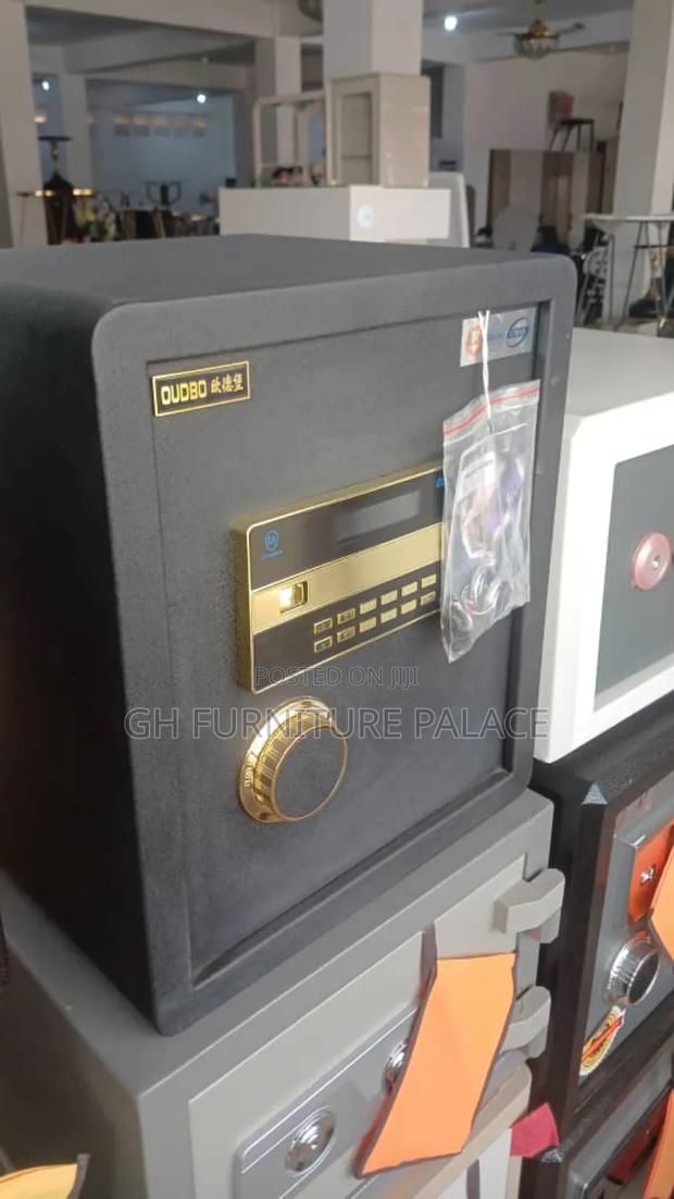Money Safe for Office and Home · Photo 1