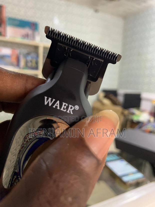 Rechargeable Digital USB Hair Trimmer WA-096 · Photo 2