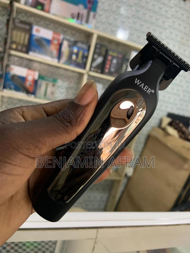 Rechargeable Cordless Hair Clippers/ Barbering Machine WA096 · Photo 6