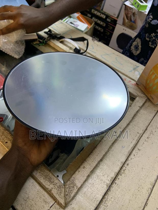 360 Electric Mirror Turntable · Photo 1
