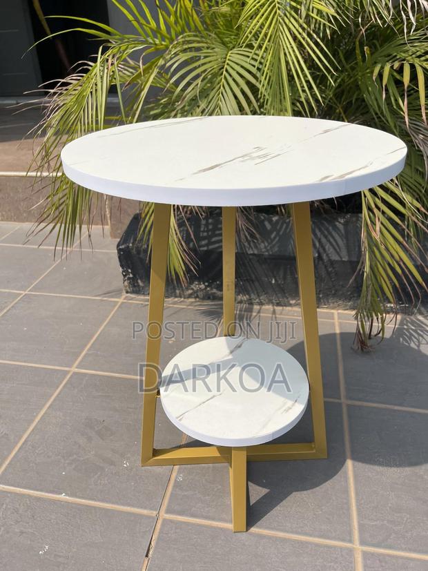 Coffee Table/Side Table · Photo 8