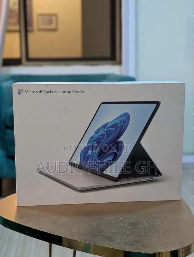 Laptop Microsoft Surface Laptop Studio 16GB Intel Core I7 SSD 512GB · Photo 1