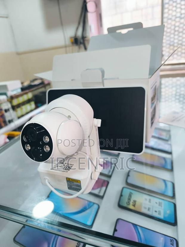 Intelligent Solar Energy Alert PTZ Camera · Photo 3