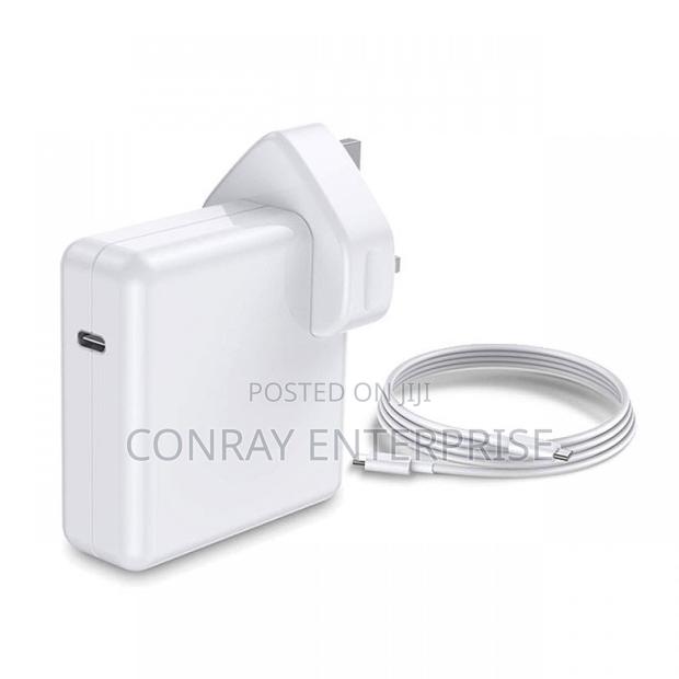 Macbook Type-C Adapter Charger. · Photo 2