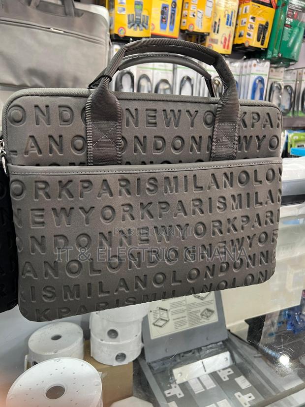 Wiwu Laptop Bag · Photo 2